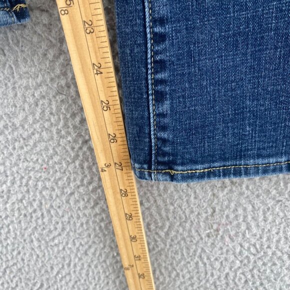 Levis Jeans Womens 14 Blue Classic Boot Cut Medium Wash Denim Stretch Everyday - Picture 8 of 10